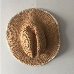 Gap women’s packable straw hat